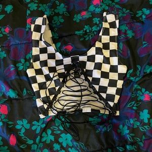 Checker top